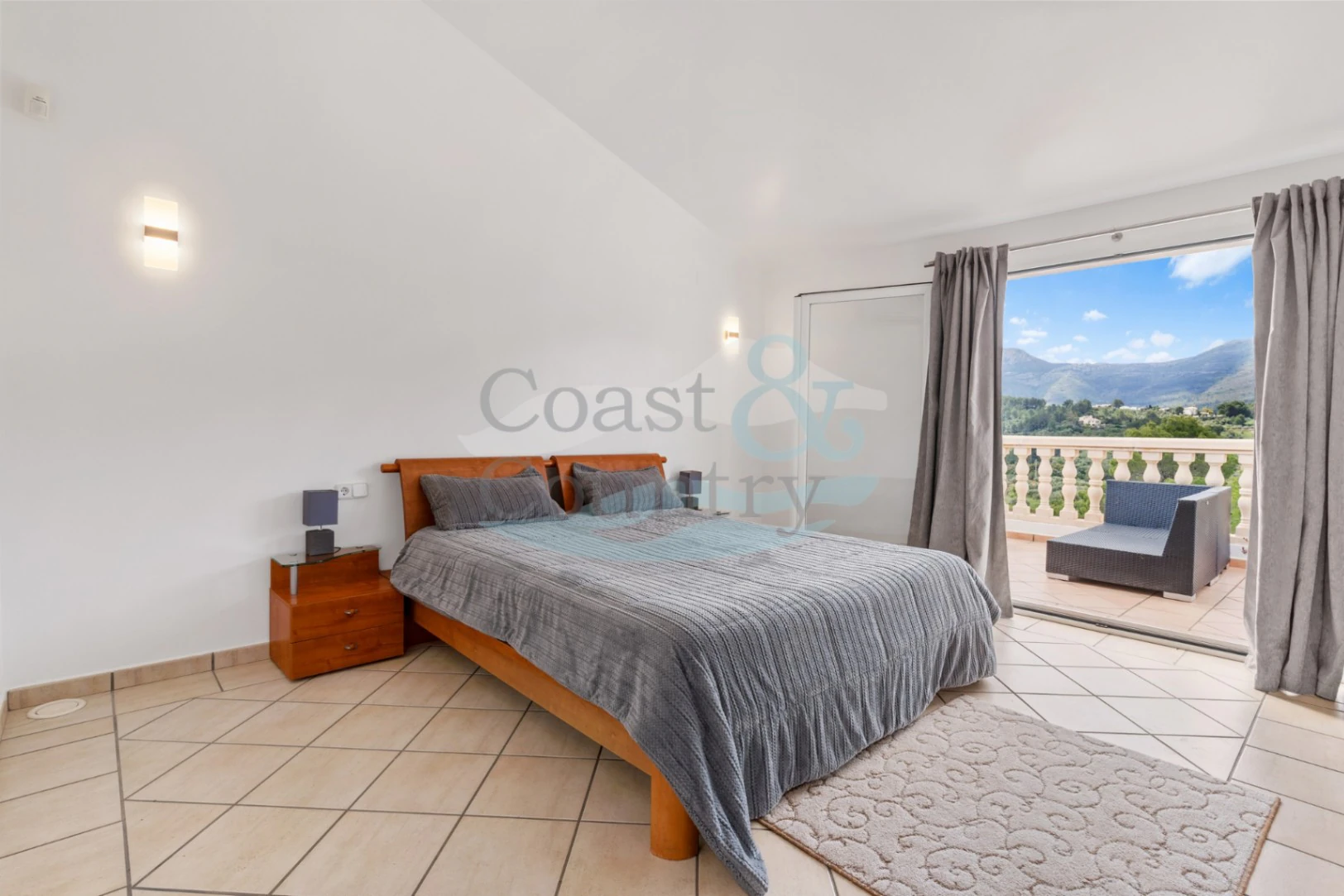 Stunning villa for sale in Murla