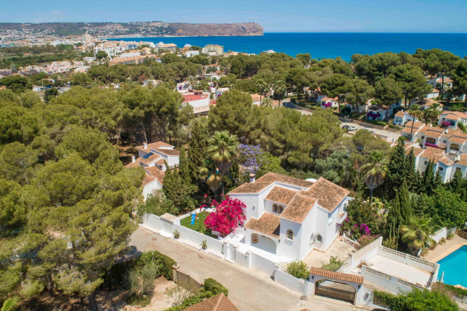 CC1208c - Luxurious villa in Jávea