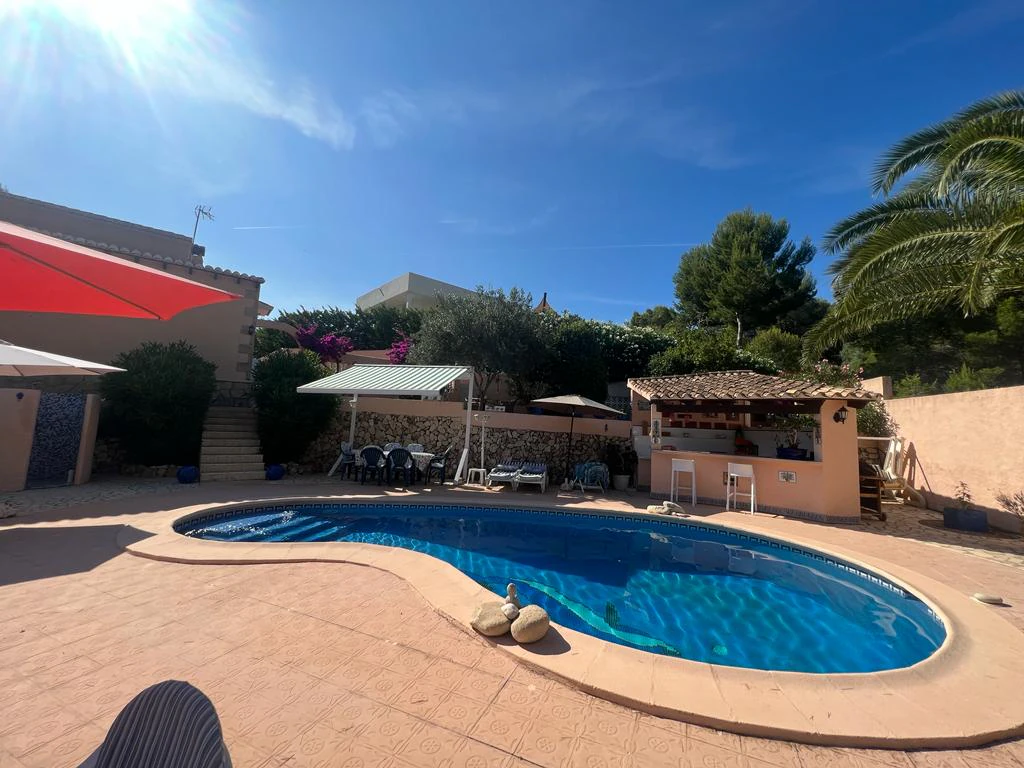 Belle Villa À Moraira