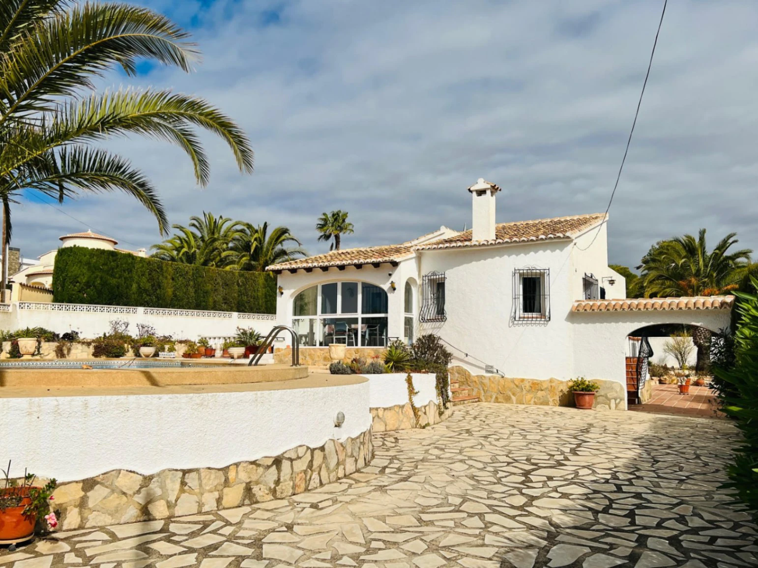 Charmante villa met zwembad te koop - Benissa