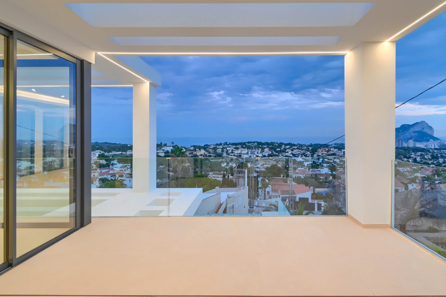 Panoramautsikt over havet Calpe til Moraira