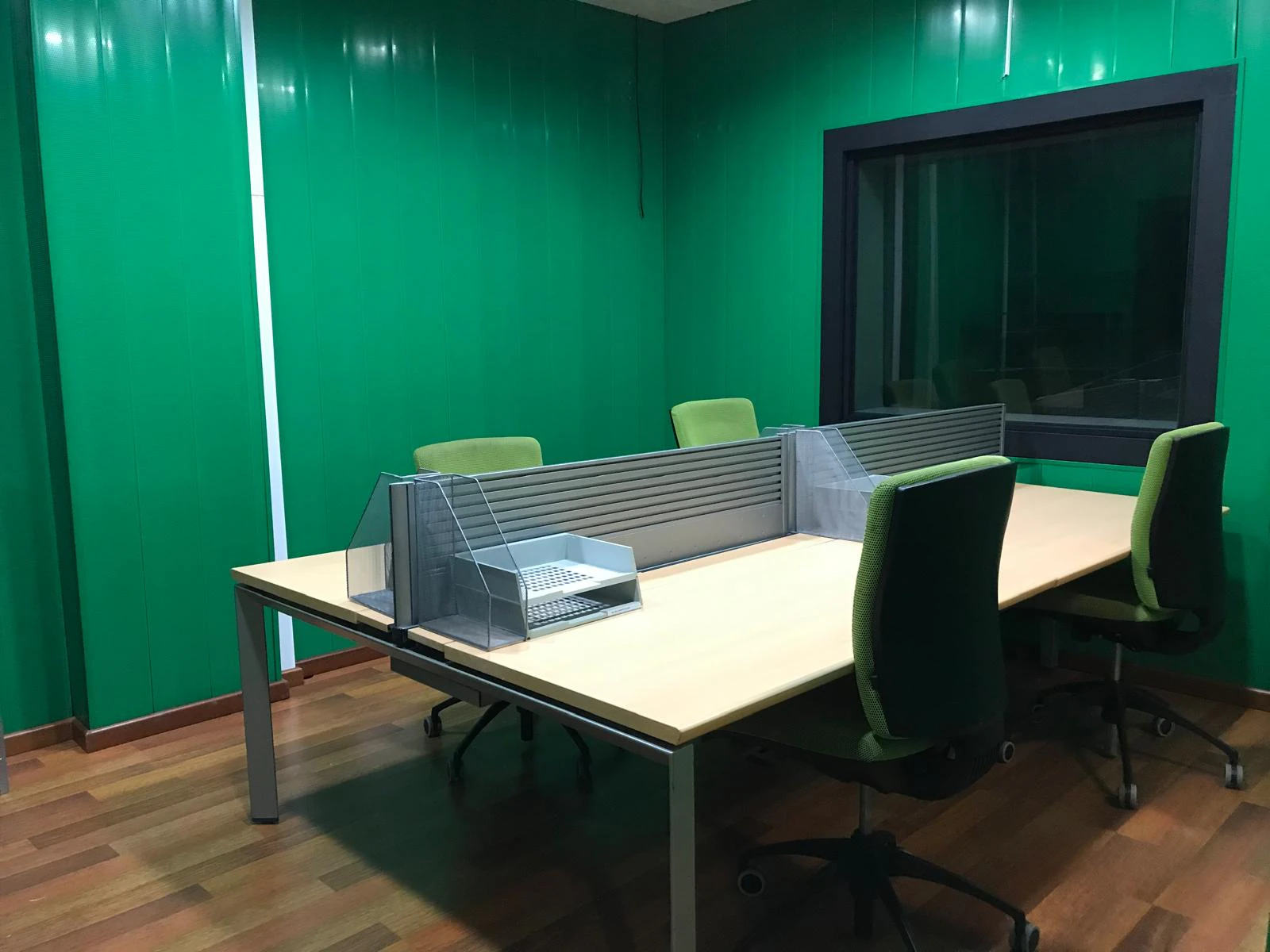 GREAT COMMERCIAL SPACE OPPORTUNITY FOR MULTIPLE USES WITH AN INCREDIBLE LOCATION