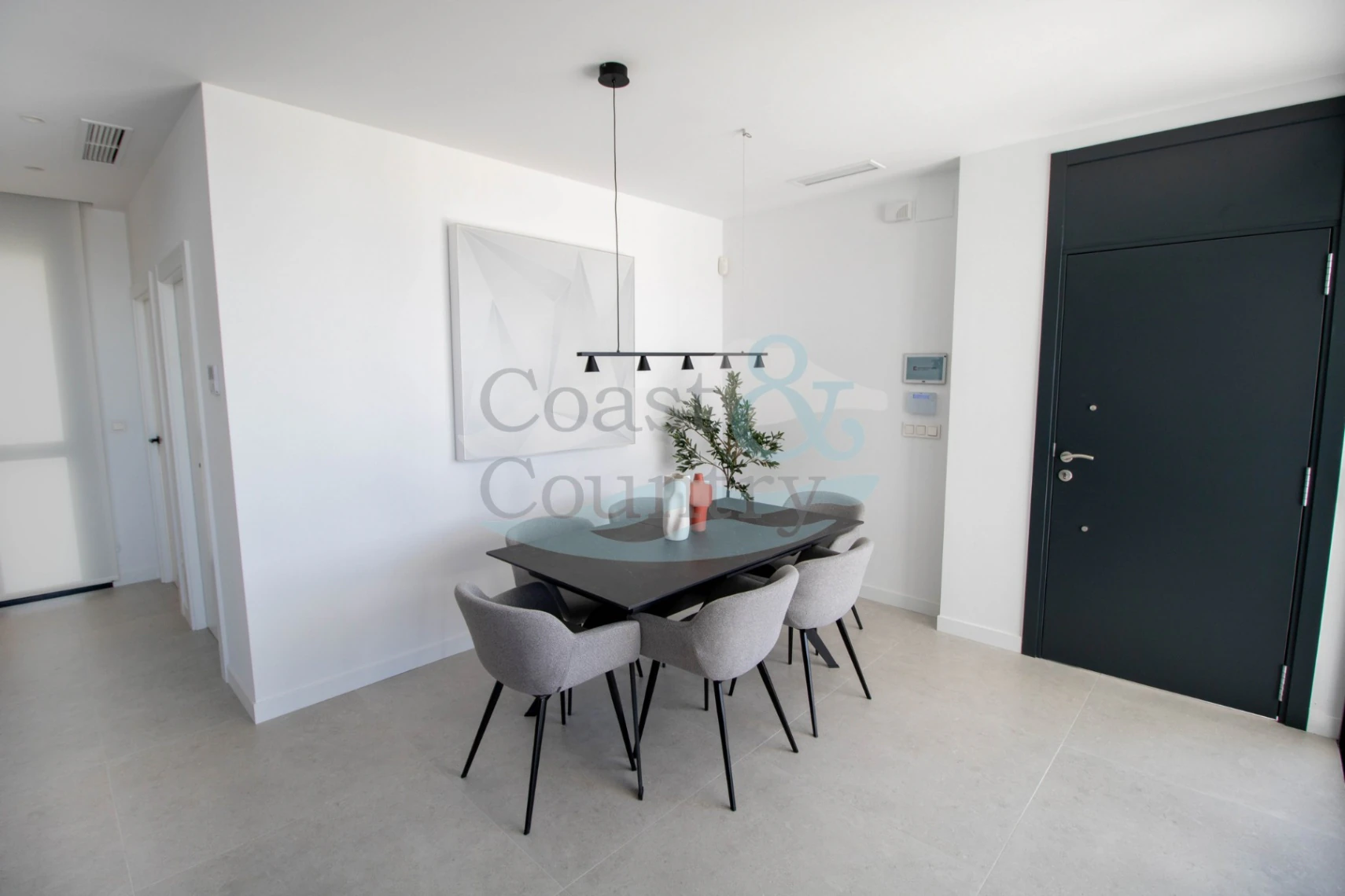 Modern Villa with Pool and Garden in Finestrat