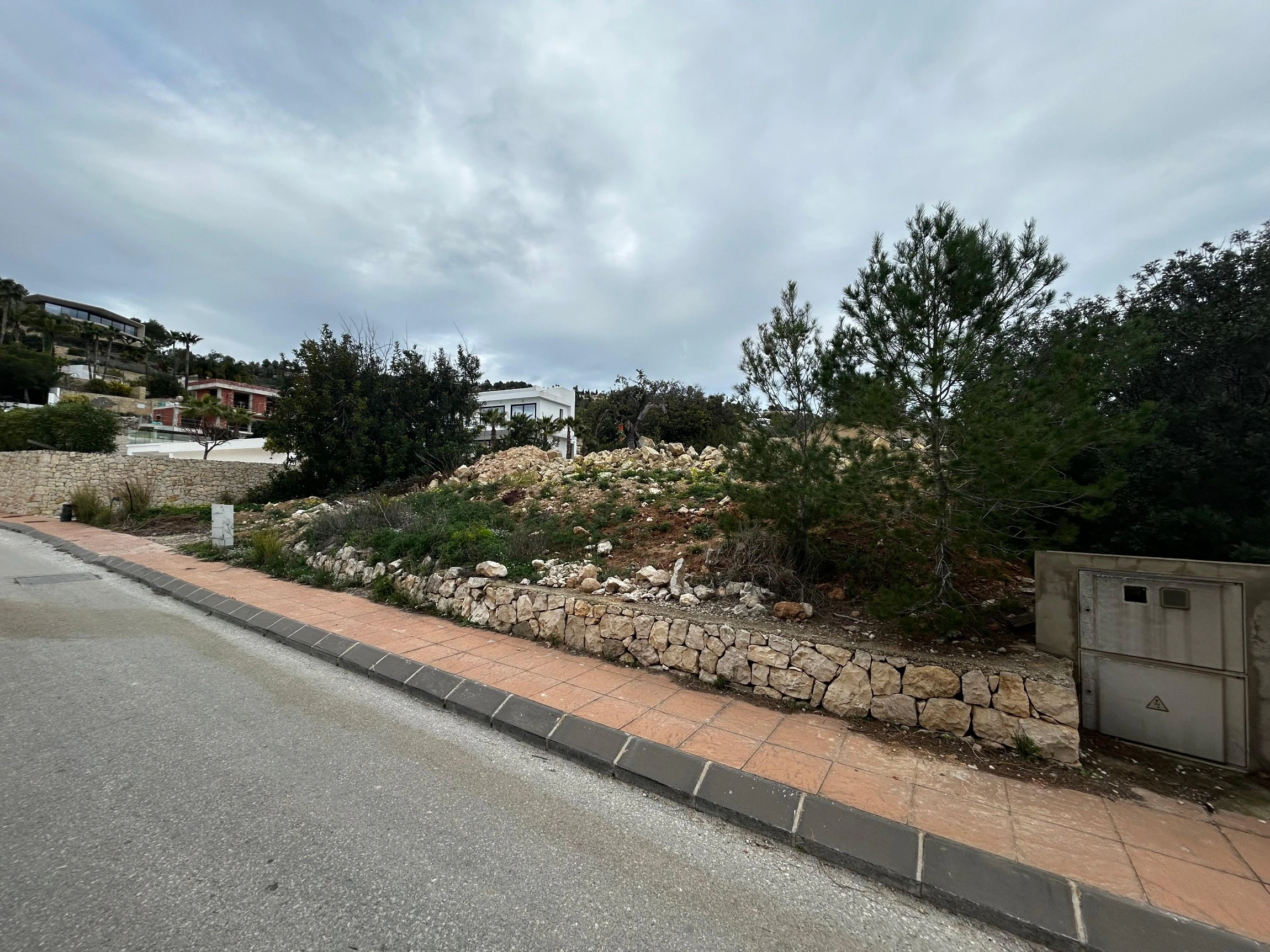 Plot for sale in Benissa