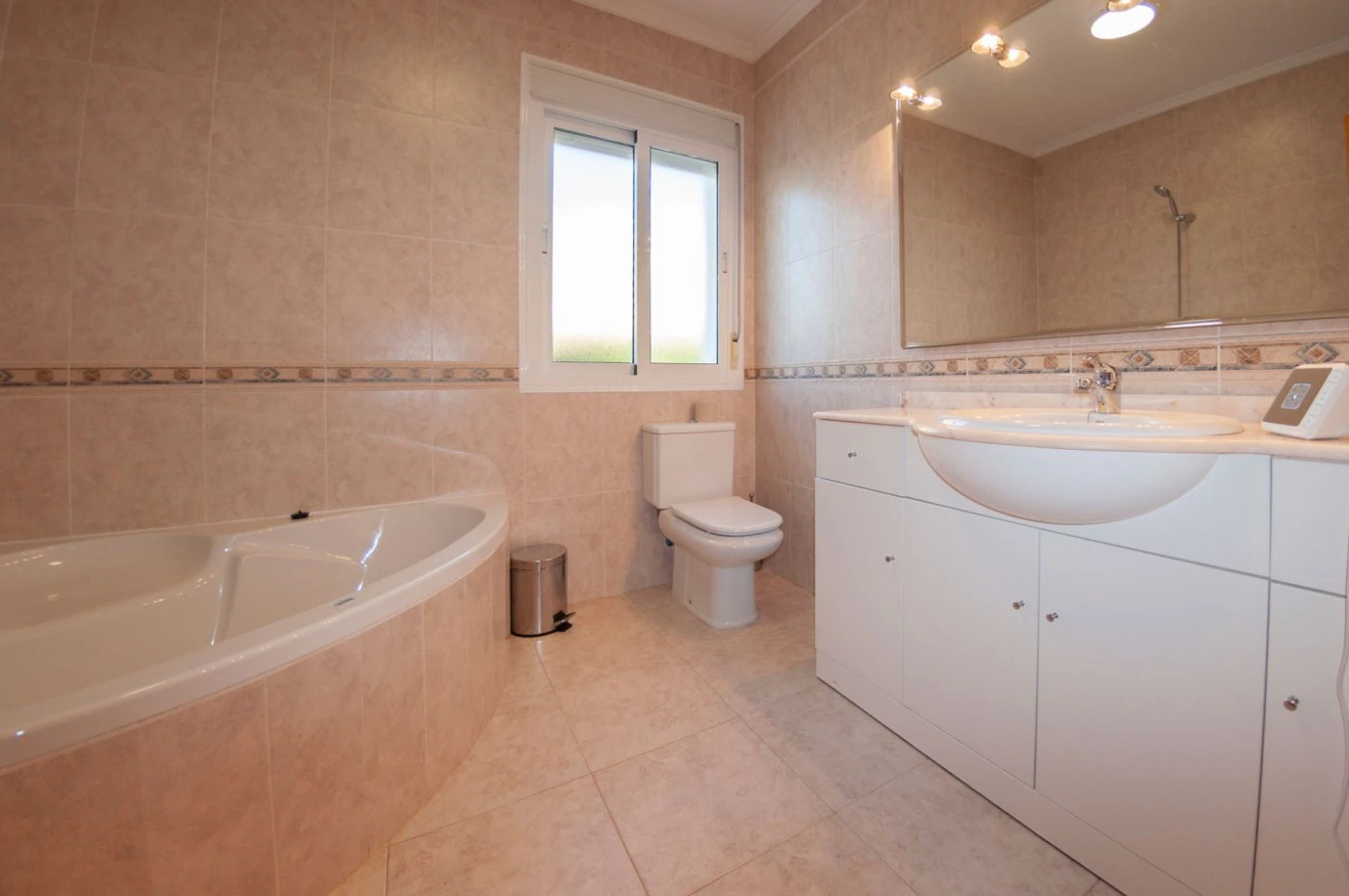 For Sale. Villa in Rojales
