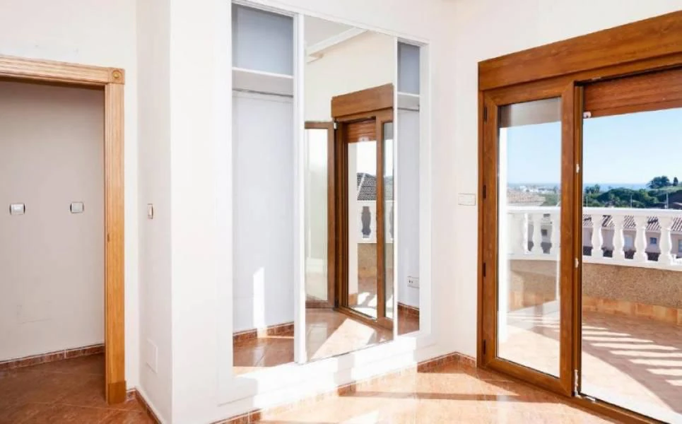 For Sale. Villa en Torrevieja