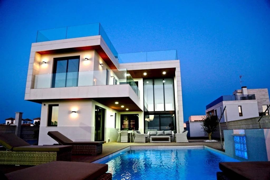 For Sale. Villa in Orihuela Costa