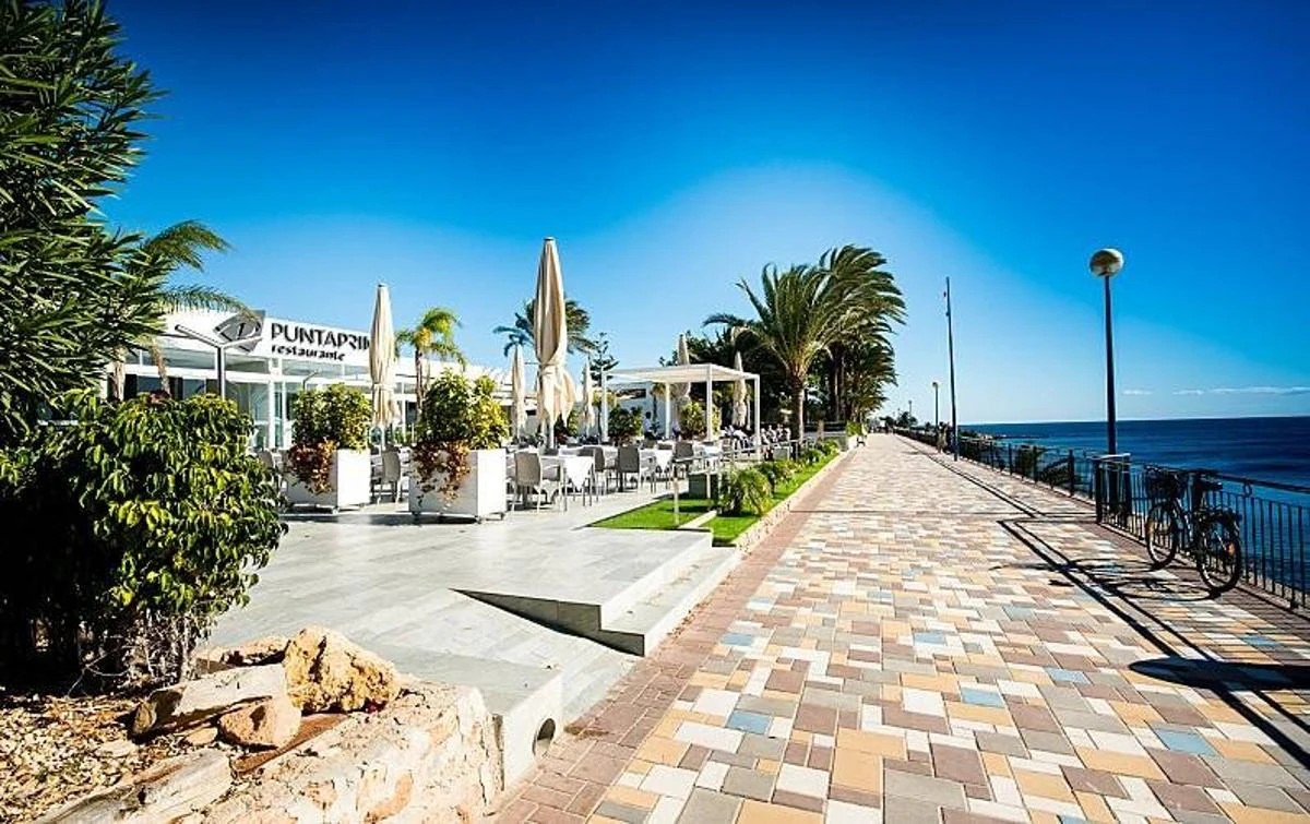 For Sale. Villa in Orihuela Costa