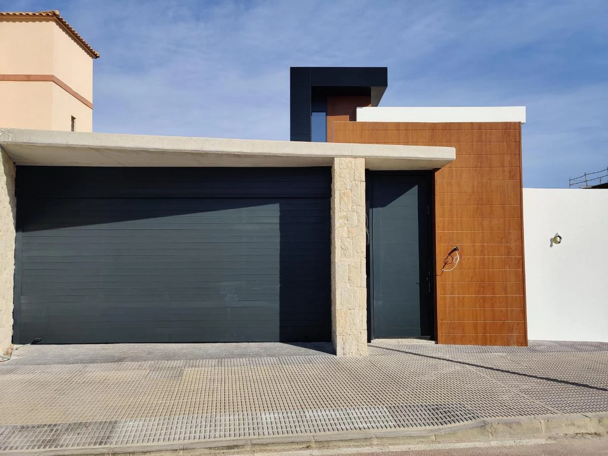For Sale. Villa in Orihuela Costa