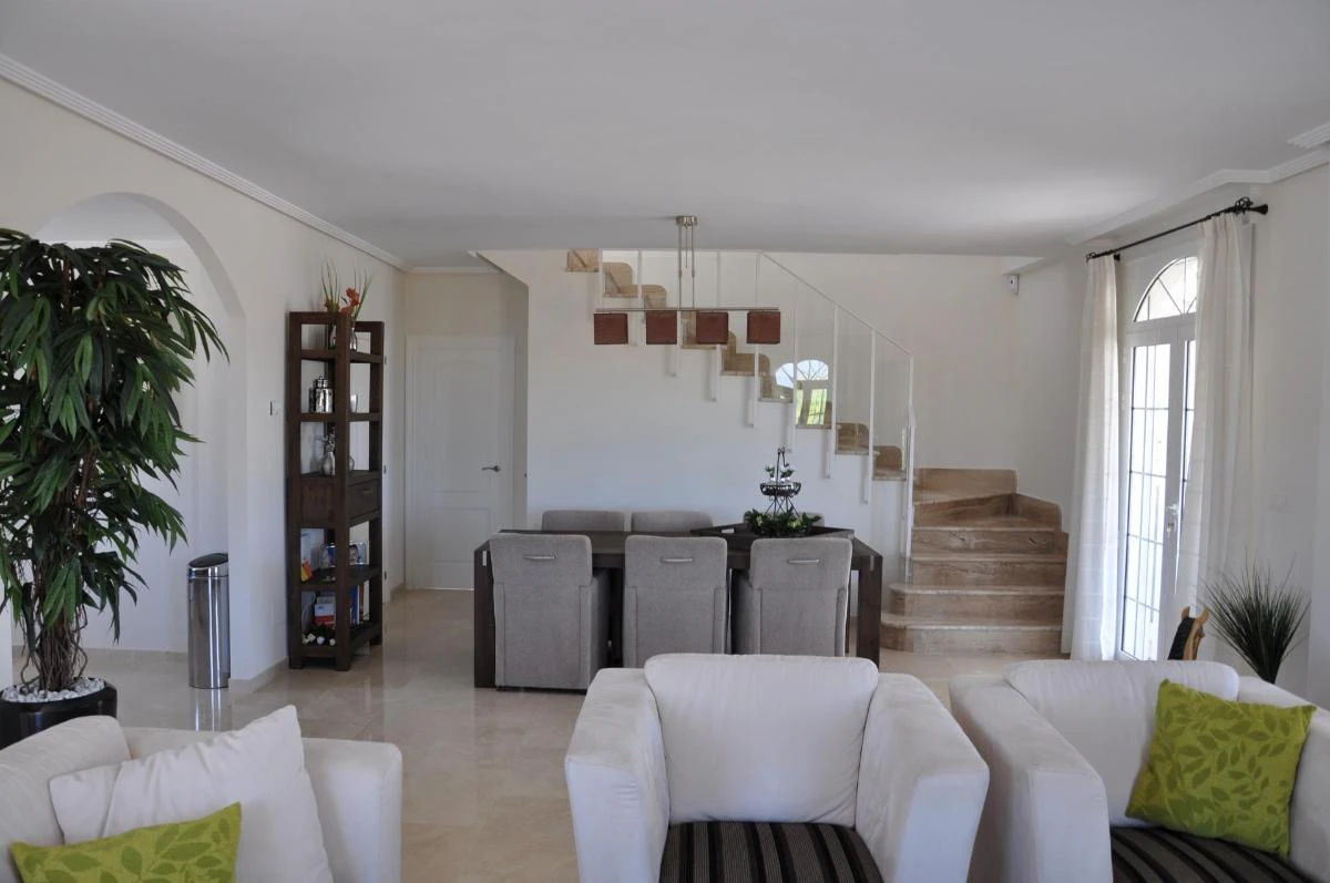 Salg. Villa i Pinoso