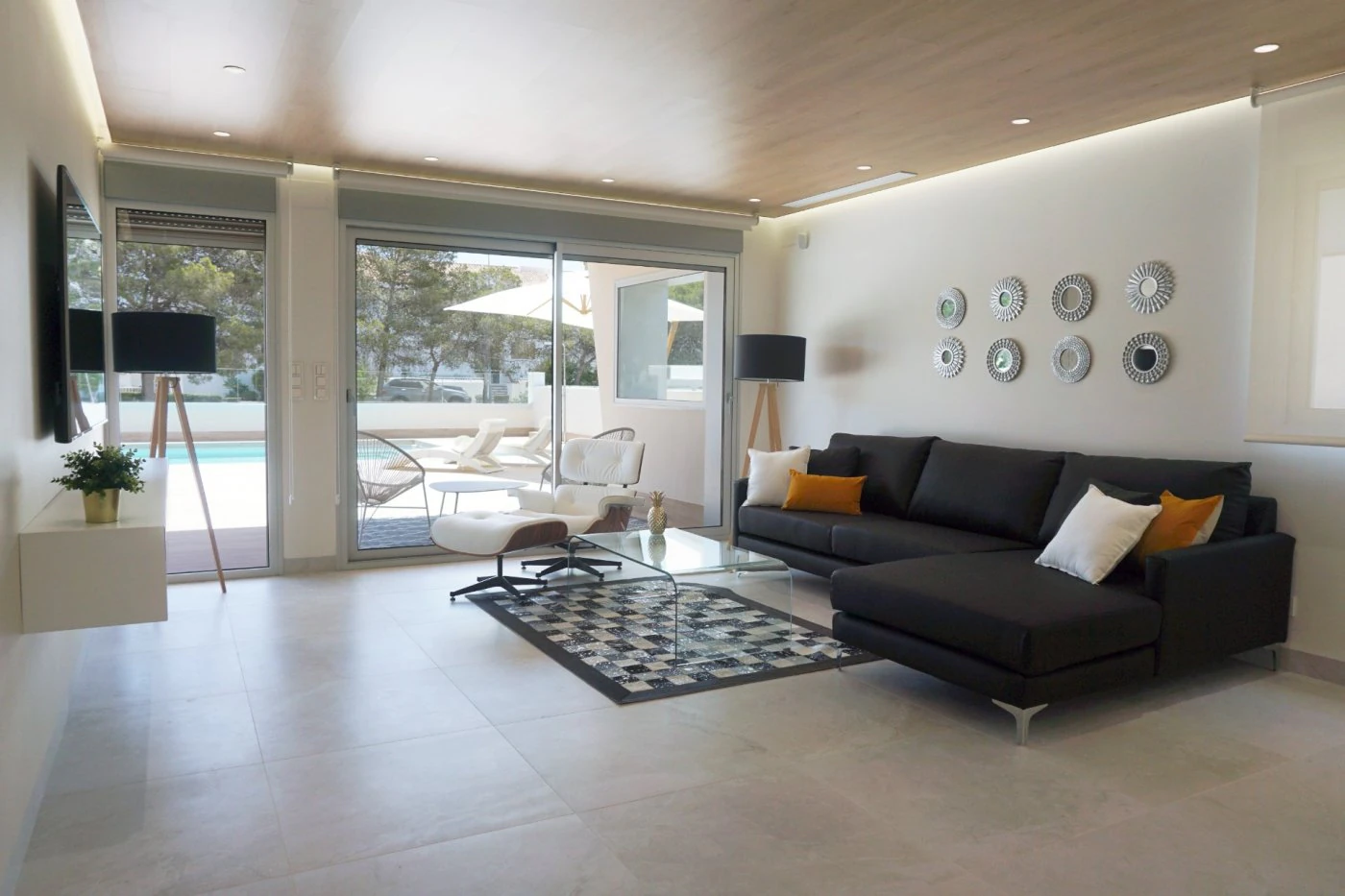 For Sale. Villa in Orihuela Costa
