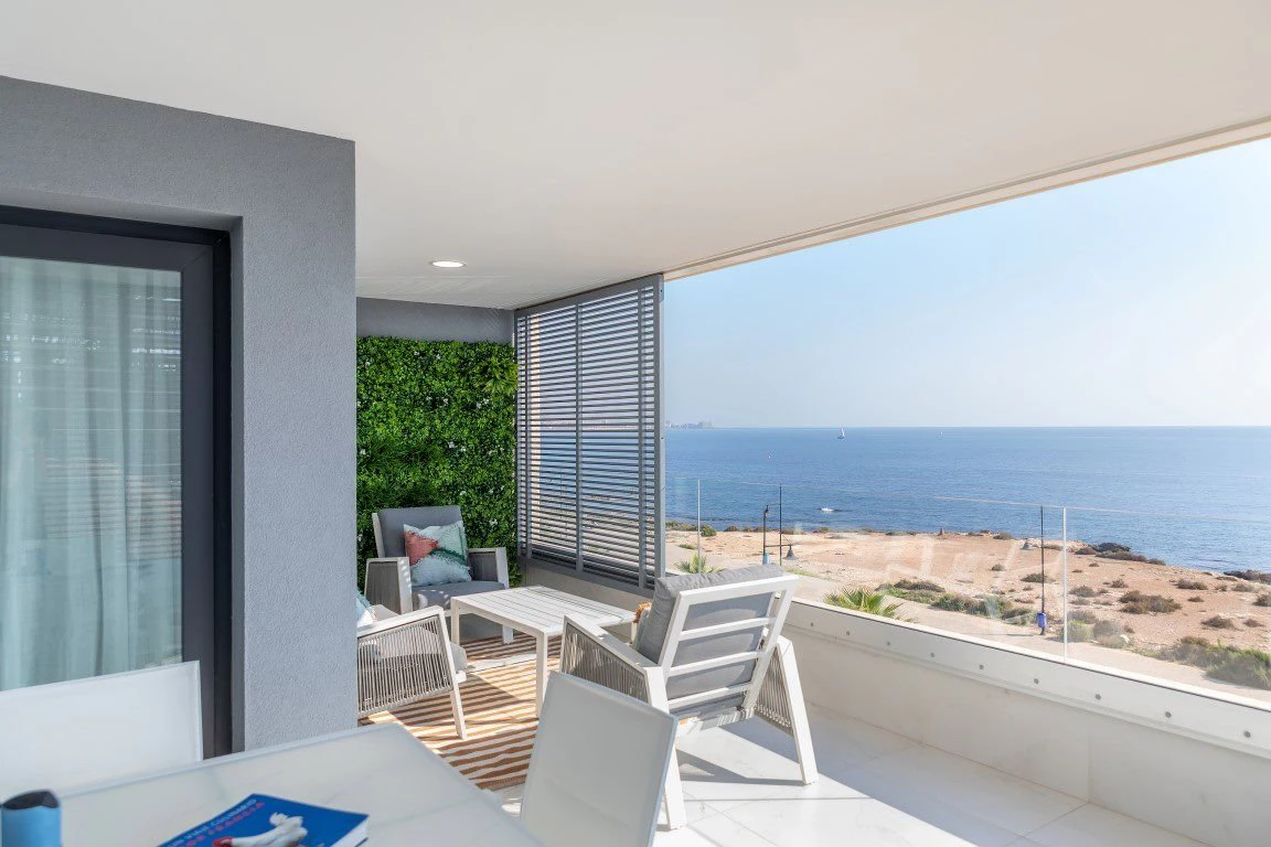 N6646 - Venta. Apartamento en Torrevieja