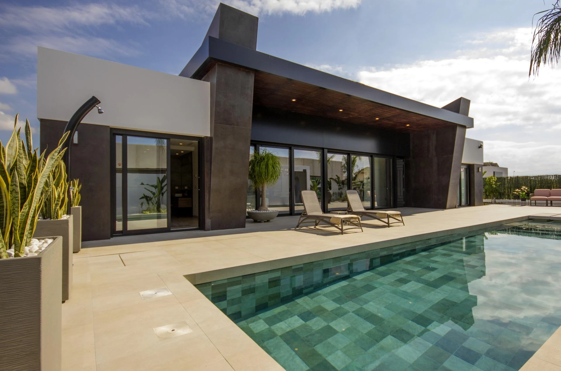 For Sale. Villa in Rojales