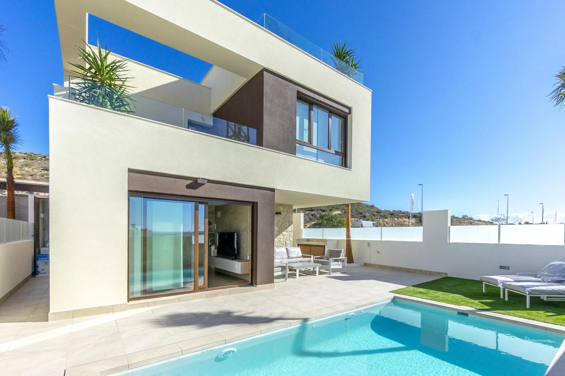 For Sale. Villa in Rojales