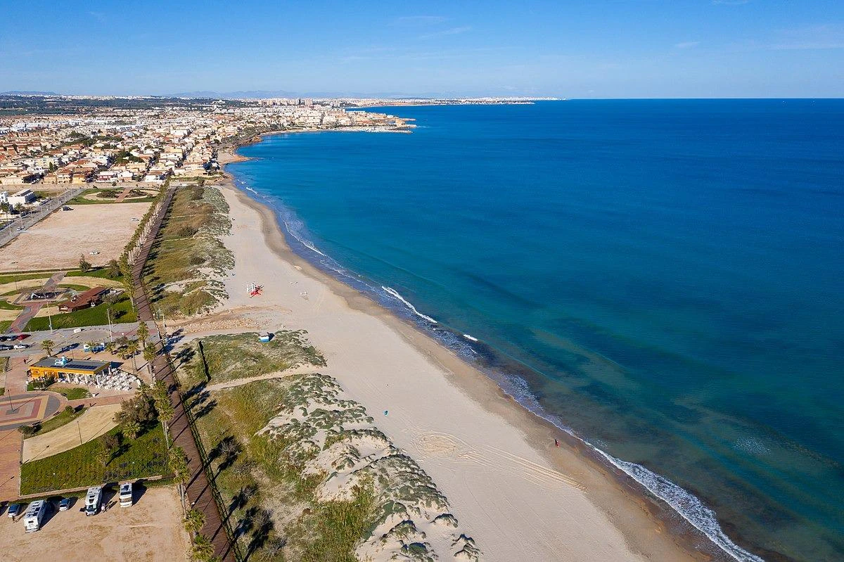 For Sale. Villa in Pilar de la Horadada