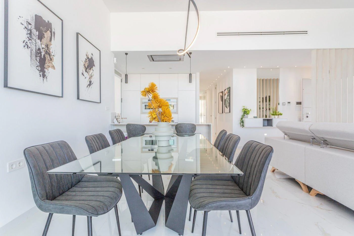For Sale. Villa en Torrevieja