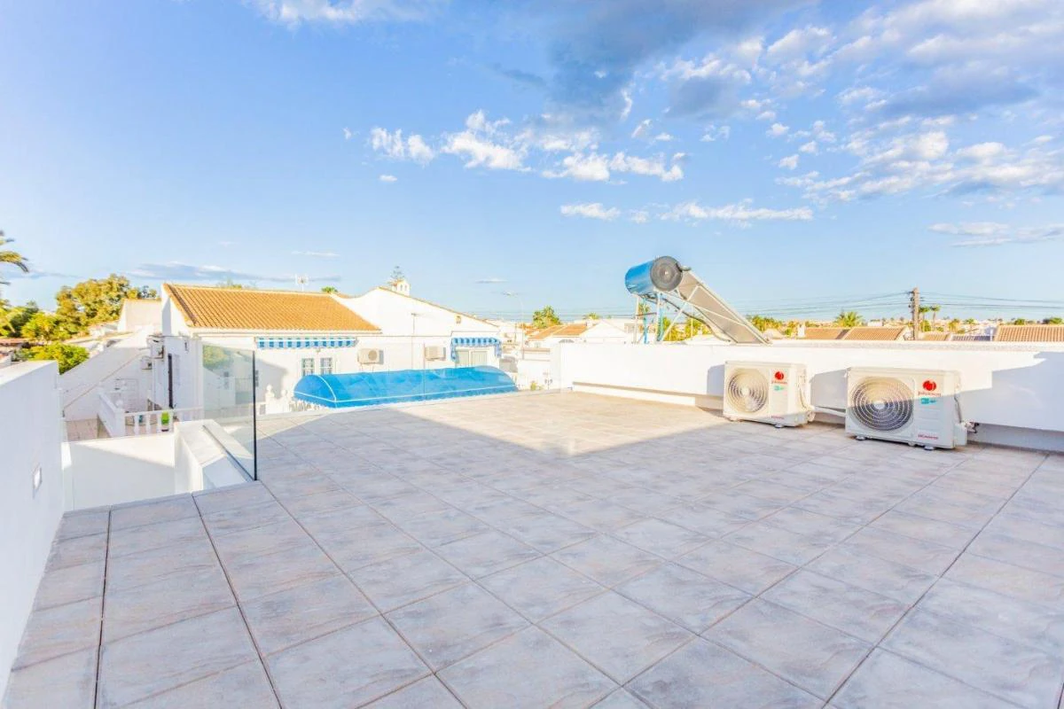 For Sale. Villa en Torrevieja