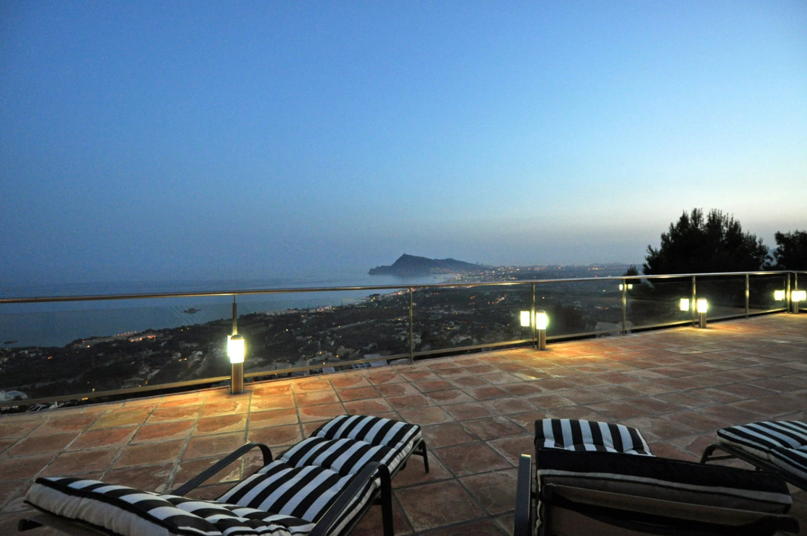 Villa with incredible direct sea views in Altea.