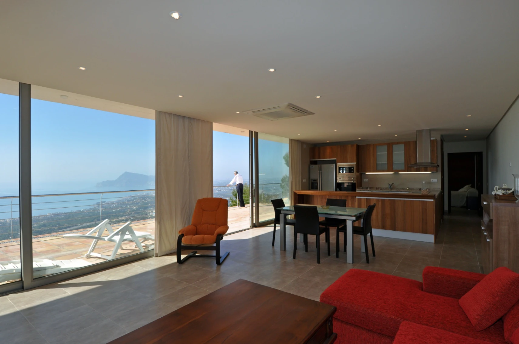 Villa with incredible direct sea views in Altea.