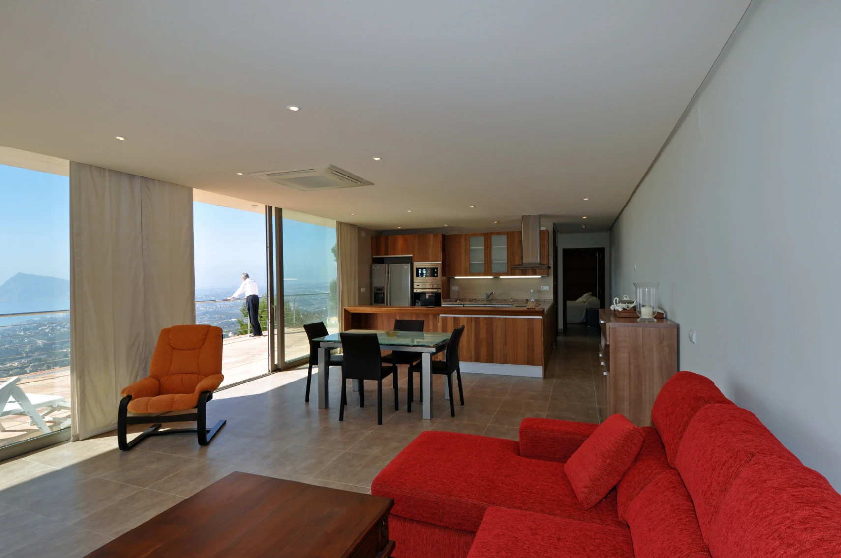 Villa with incredible direct sea views in Altea.