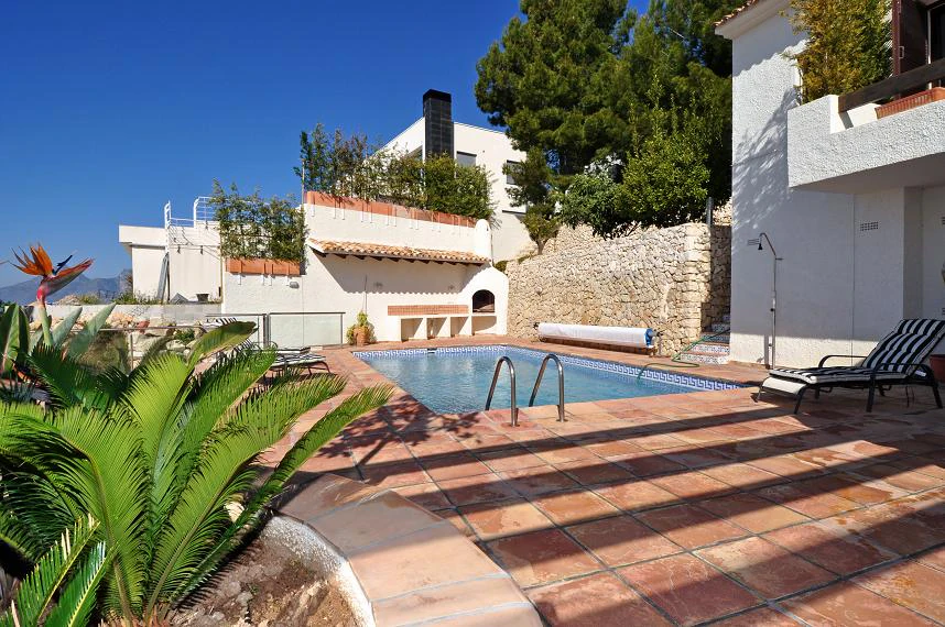 Villa with incredible direct sea views in Altea.