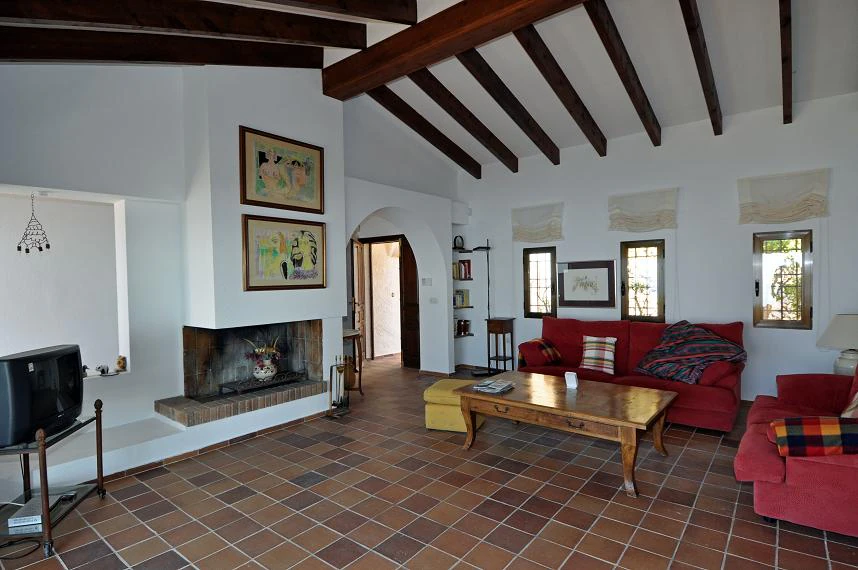 Villa with incredible direct sea views in Altea.