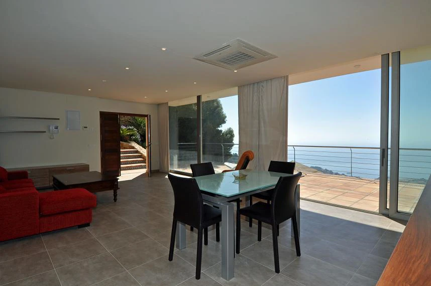 Villa with incredible direct sea views in Altea.