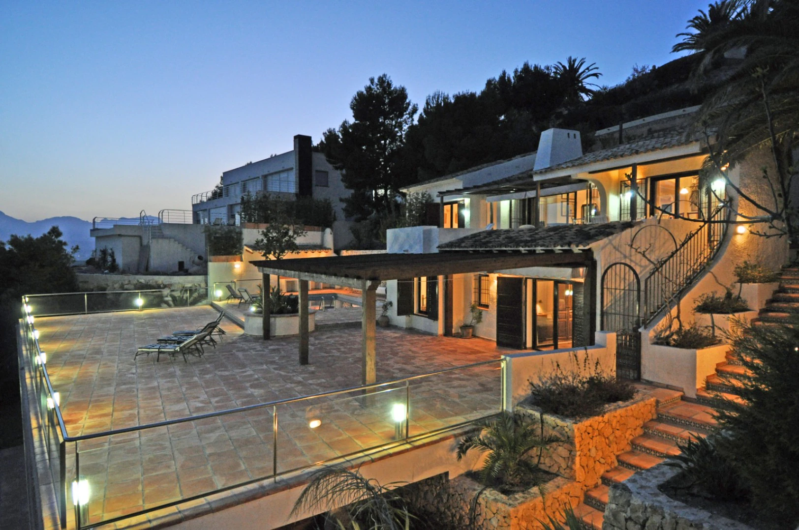 CC1310 - Villa med fantastiske direkte havutsikter i Altea.