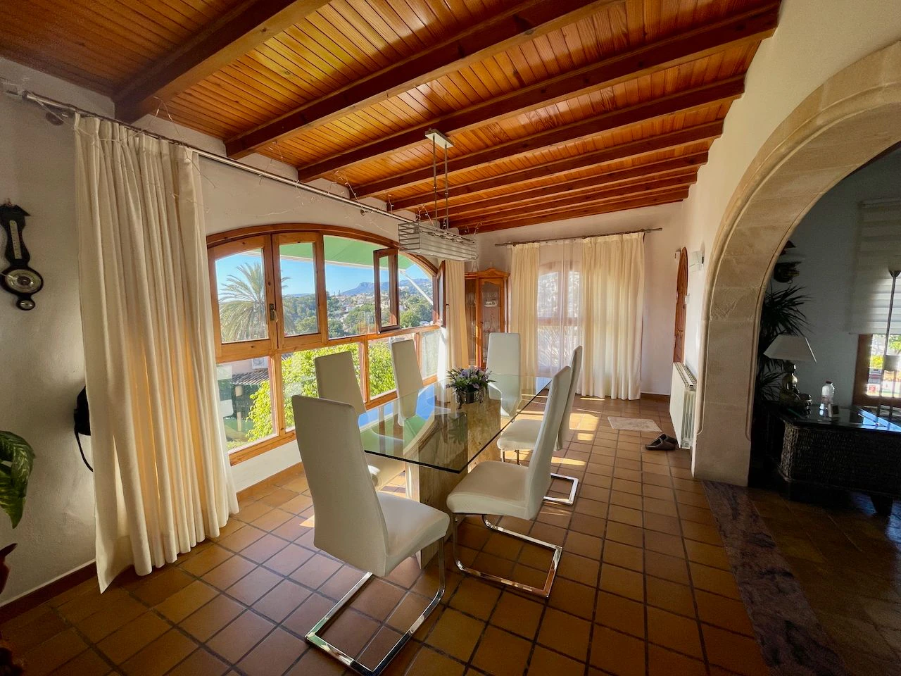 Traditional villa with sea views and views of the Peñón de Ifach in San Jaime Urbanization, Benissa