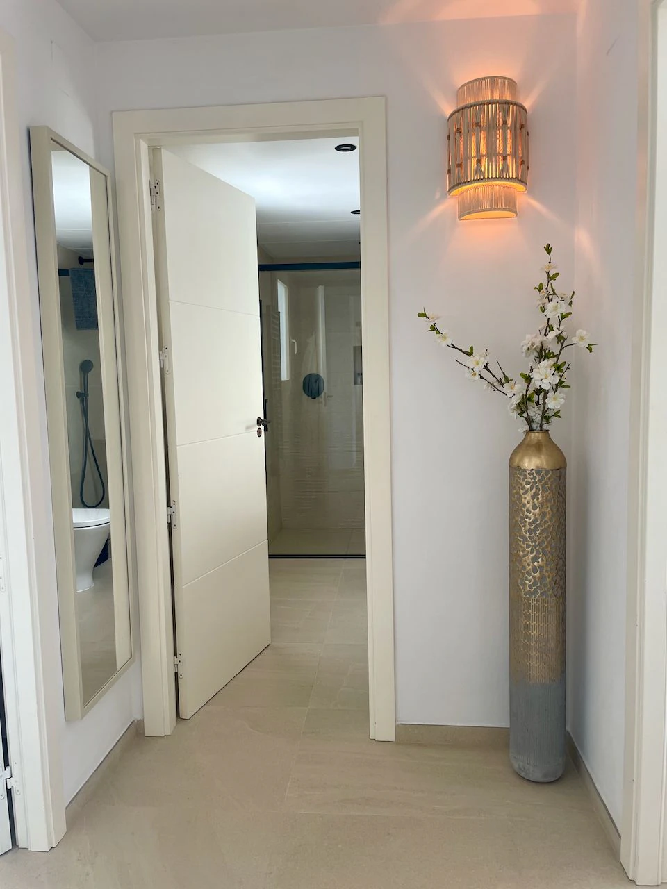 Luxury duplex Penthouse fully renovated in Club Moraira with private pool and sea views.