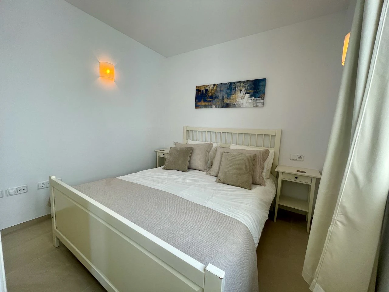 Luxury duplex Penthouse fully renovated in Club Moraira with private pool and sea views.